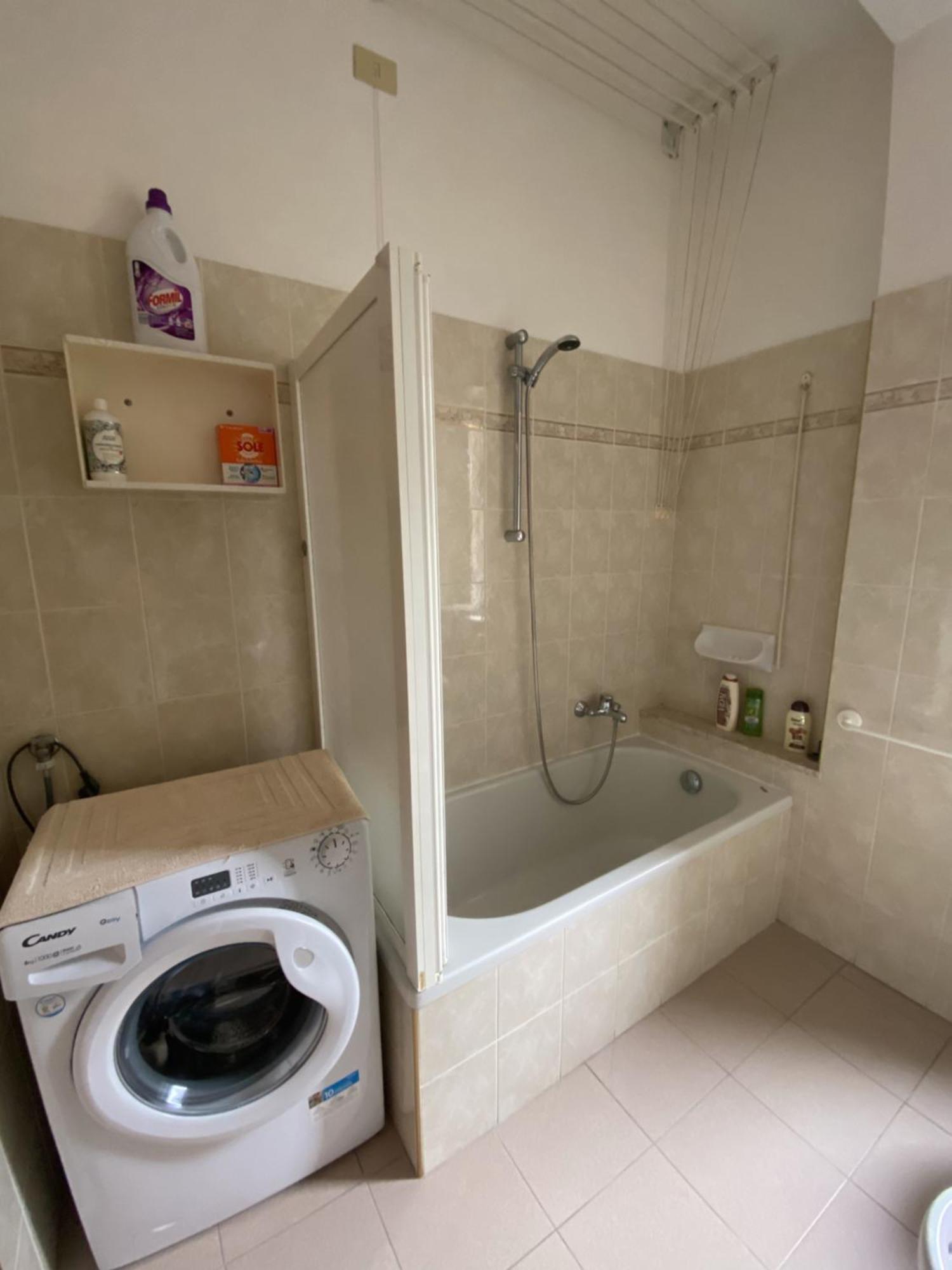 Eucalypti11 - Ampio Alloggio Ristrutturato Con 3 Camere, 2 Bagni, Terrazzo, Balcone Loano Εξωτερικό φωτογραφία