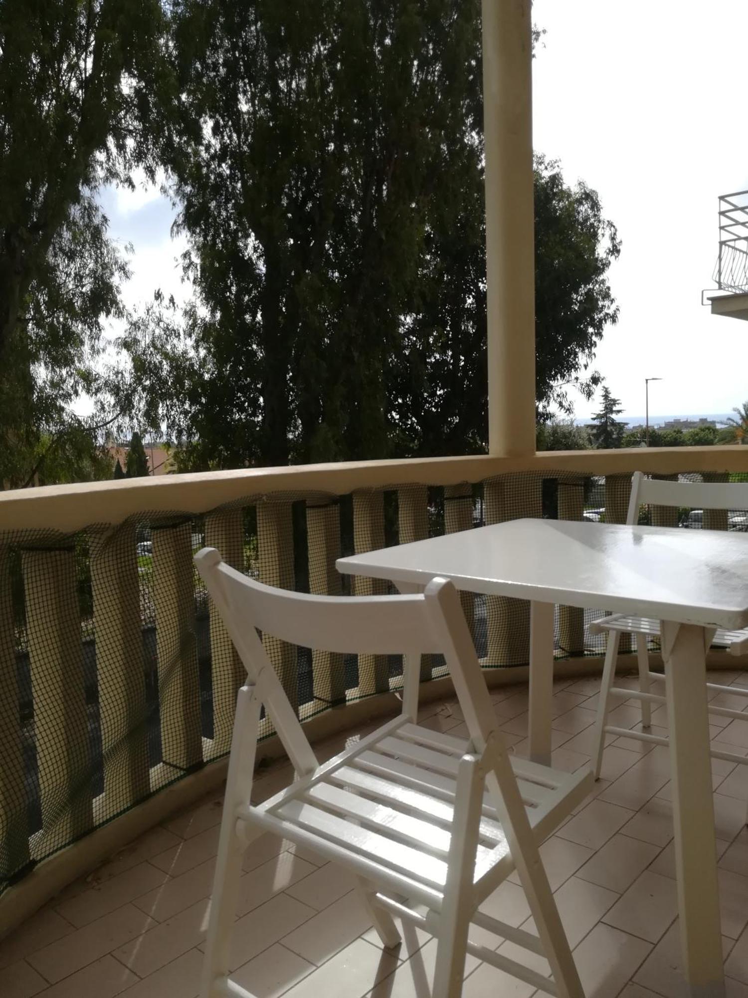 Eucalypti11 - Ampio Alloggio Ristrutturato Con 3 Camere, 2 Bagni, Terrazzo, Balcone Loano Εξωτερικό φωτογραφία